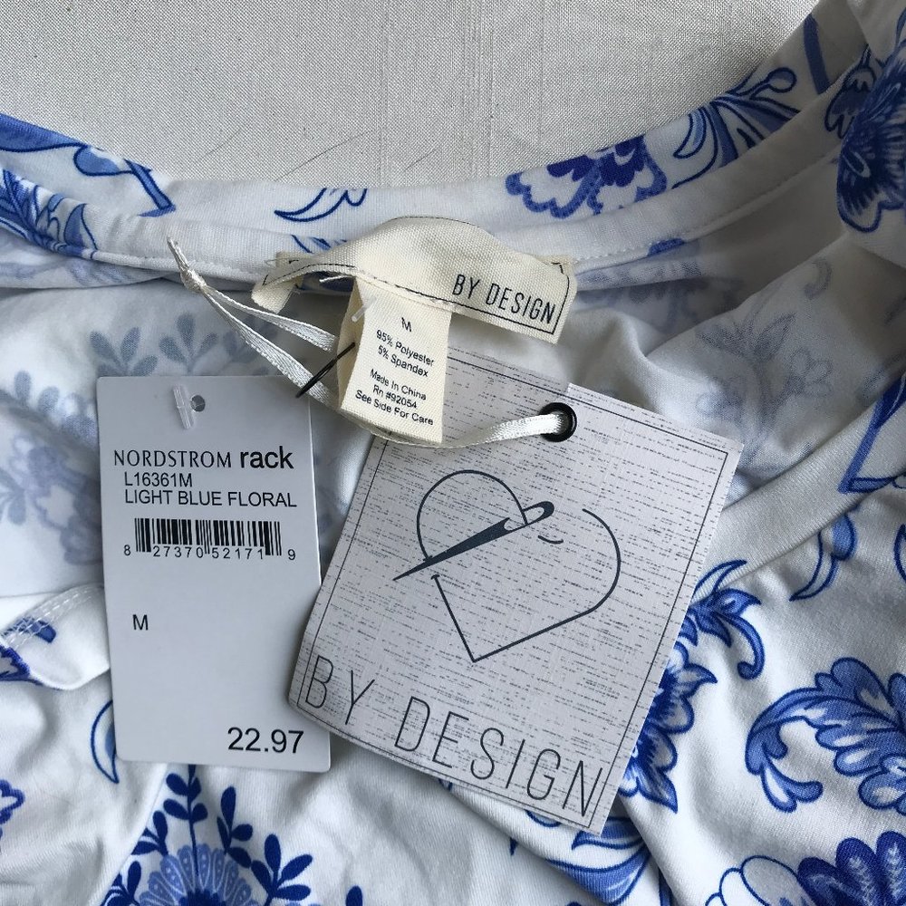 NWT BY DESIGN long sleeve blue and white shirt, size Medium. - Picture 3 of 3